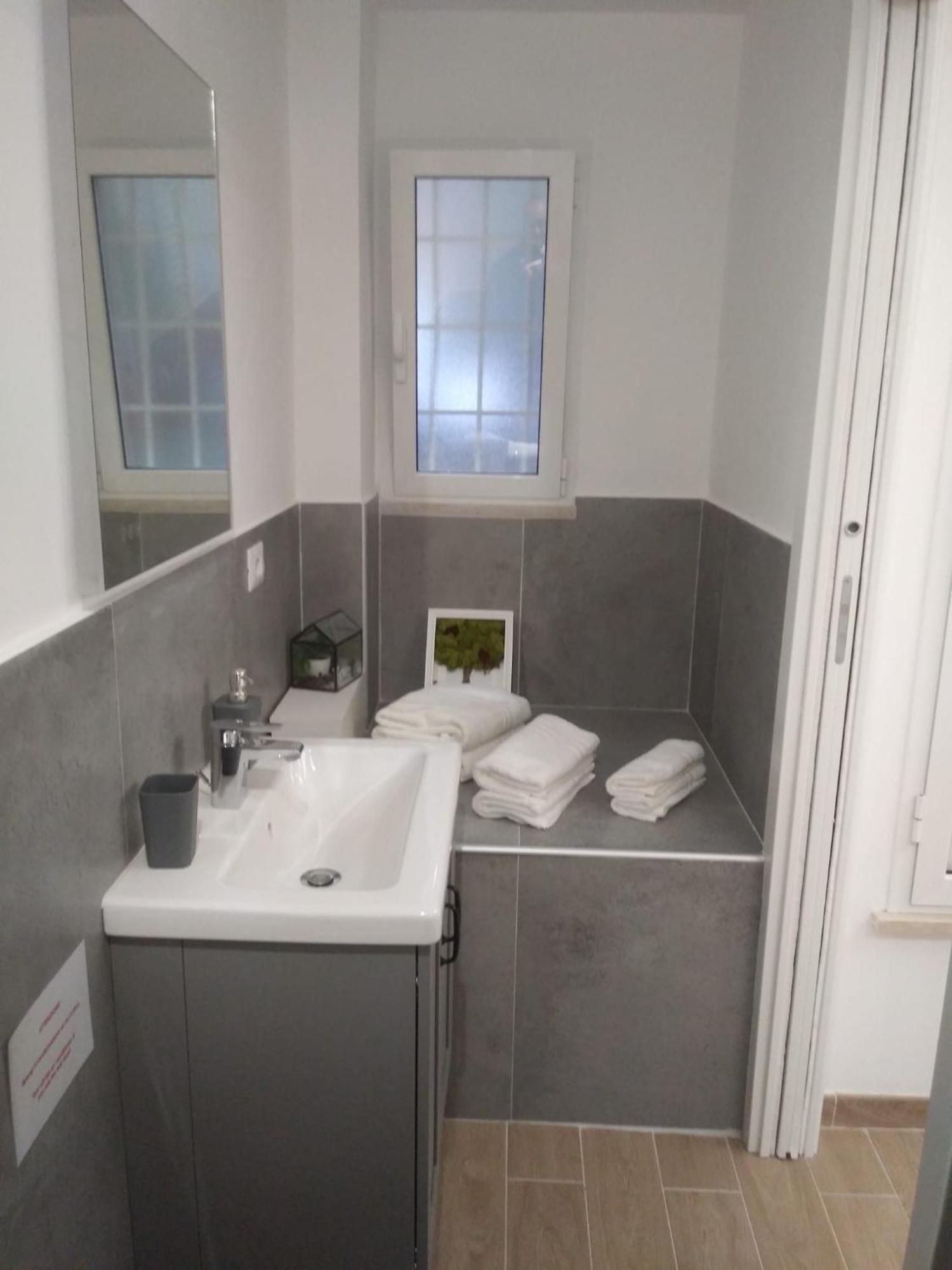 San Pietro Love Apartament โรม ภายนอก รูปภาพ
